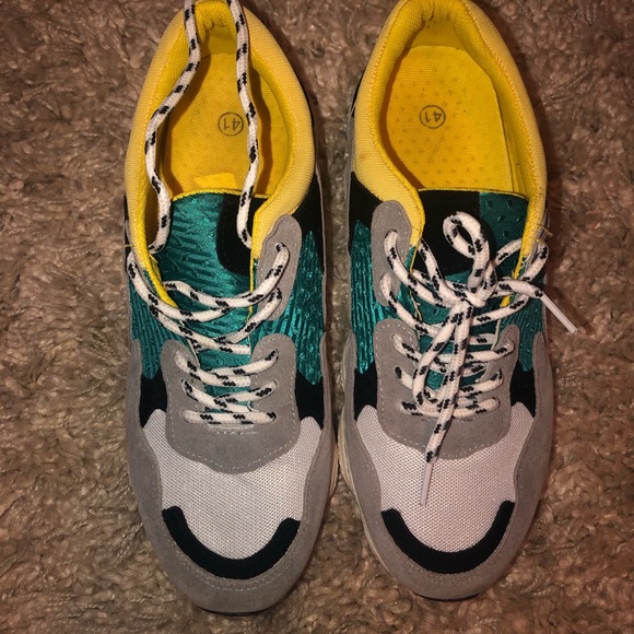 NASTY GAL 💥💥  Sneakers - Picture 2 of 3